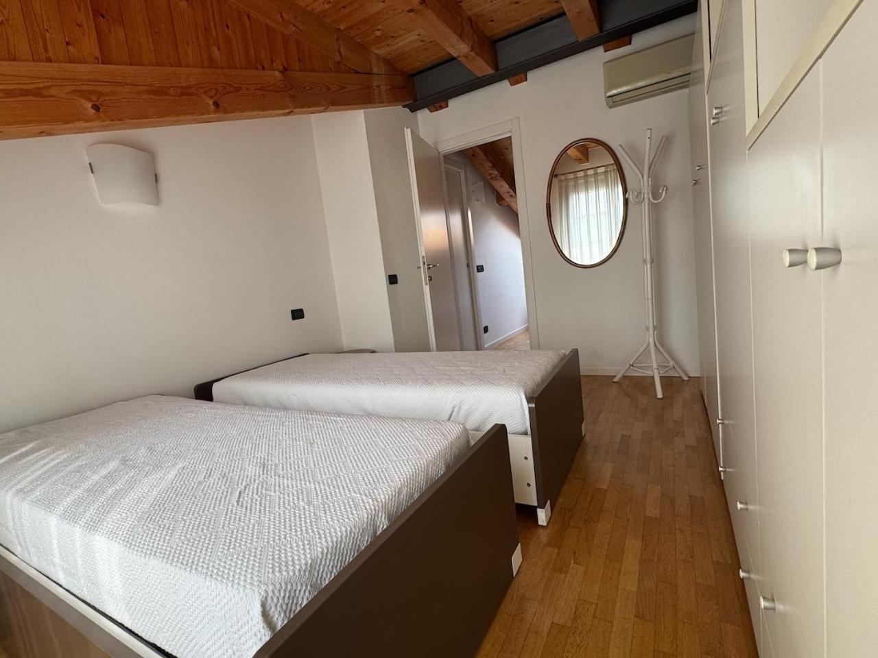 Apartamento Marconi Deluxe Lido di Jesolo Exterior foto
